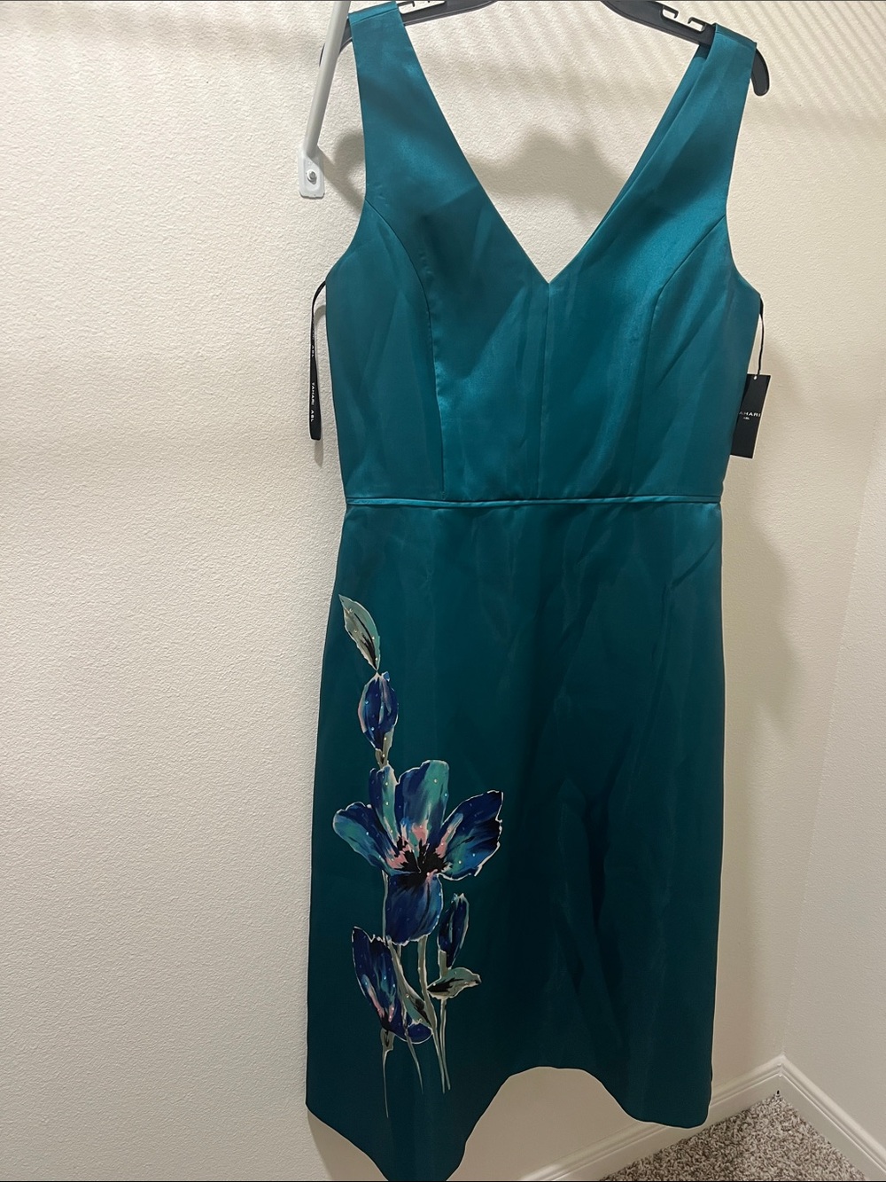 Tahari ASL Teal V-Neck Midi Dress with Blue Floral Accent